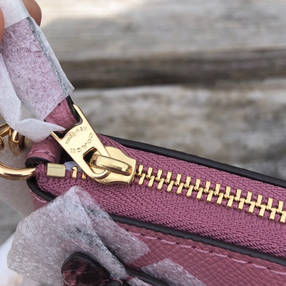 **LAST ONE**Coach Butterfly Wristlet - Picture 4 of 8